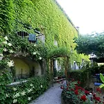 Logis Restaurant Les Norias Hotel