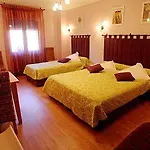 Logis Restaurant Les Norias 3*