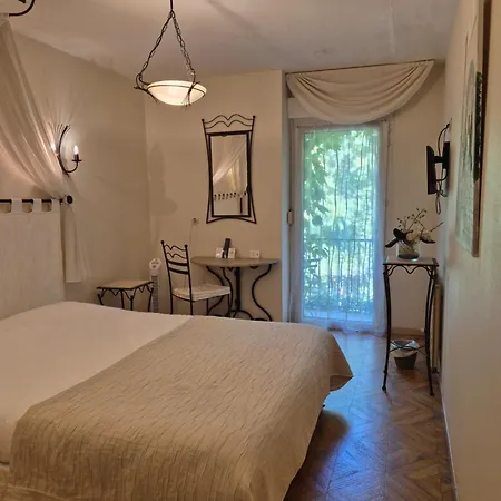 Logis Restaurant Les Norias Hotel
