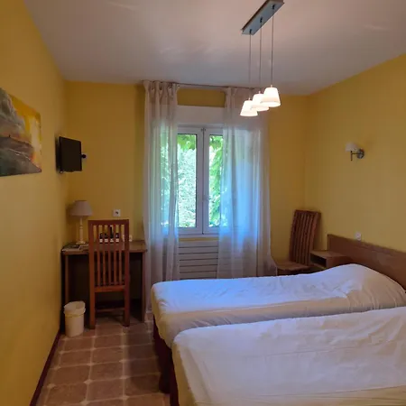 Logis Restaurant Les Norias 3* Cazilhac (Herault)