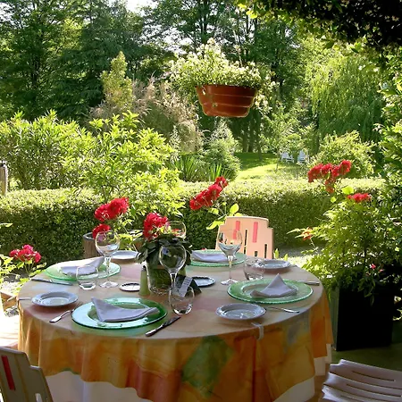 Hotel Logis Restaurant Les Norias