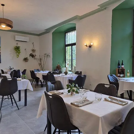 Hotel Logis Restaurant Les Norias