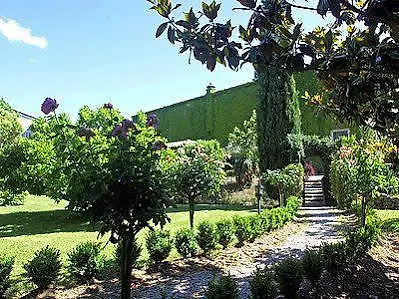 ホテル Logis Restaurant Les Norias 3*
