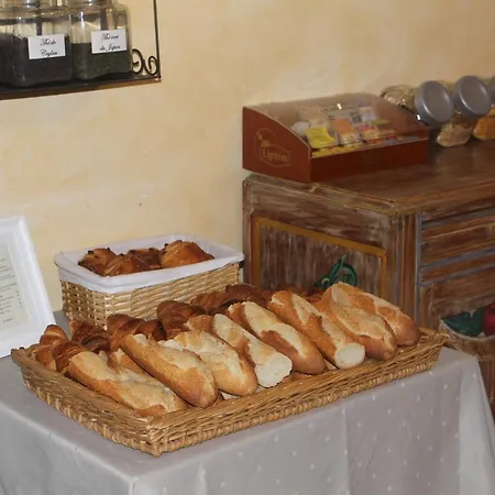 Les Norias Hotel
