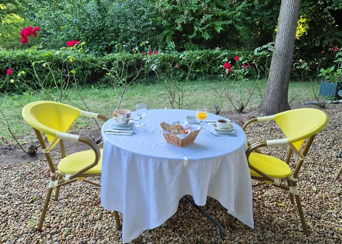 호텔 Logis Restaurant Les Norias Cazilhac (Herault)