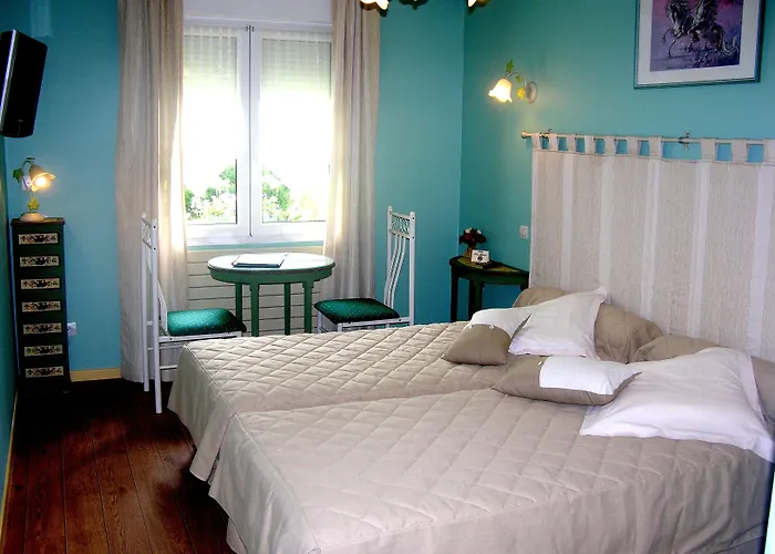 Logis Restaurant Les Norias 3*