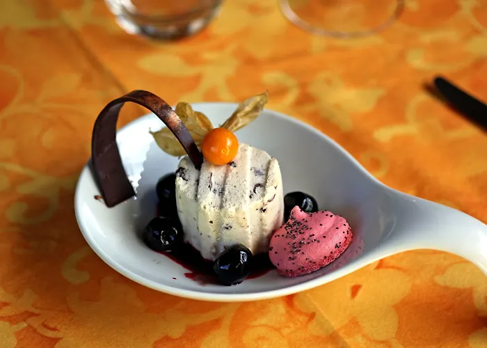 Logis Restaurant Les Norias 호텔 Cazilhac (Herault)